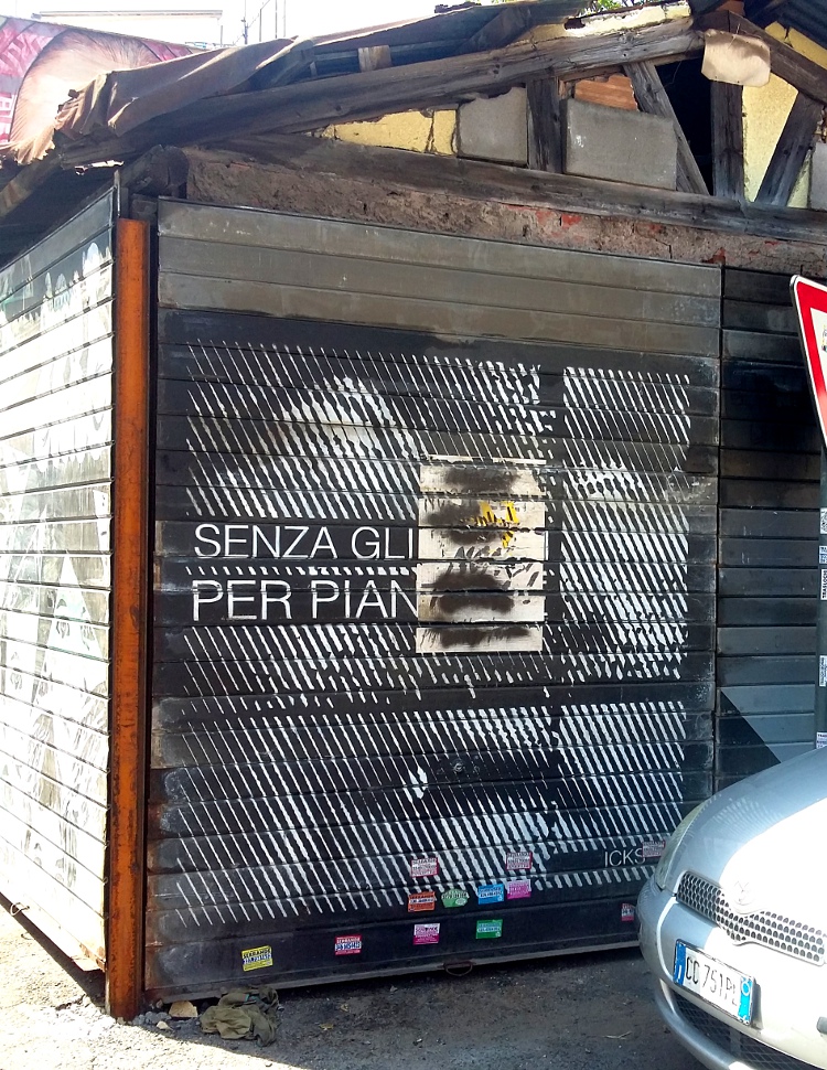 Icks (IT), Nie ma oczu, żeby płakać (foto 2020) - Via Fortebraccio Icks (IT), Nie ma oczu, żeby płakać (foto 2020) - Via Fortebraccio