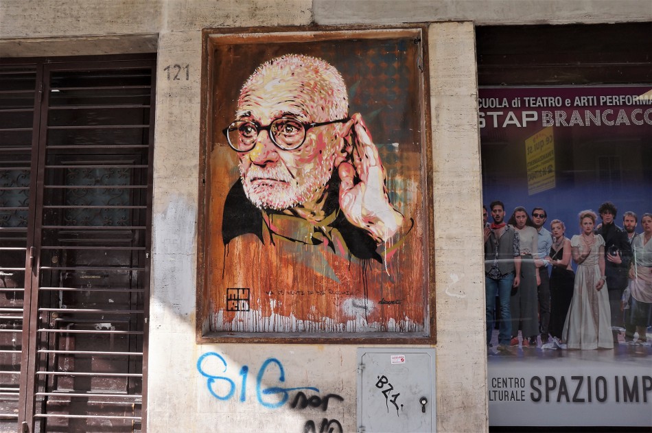 Diavù (IT), Mario Monicelli - via dell'Acqua Bullicante Diavù (IT), Mario Monicelli - via dell'Acqua Bullicante